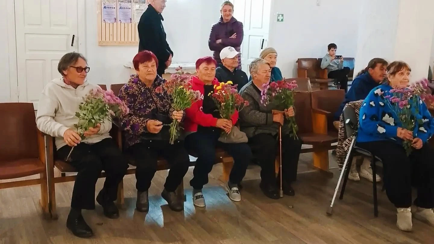 💐 Вчера в селе Пшеницыно поздравляли самое мудрое и уважаемое поколение, отмечали День...