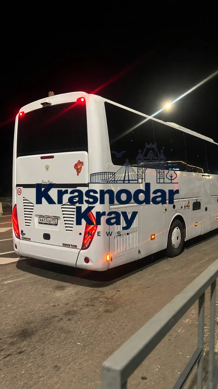 🚌 200 рублей за остановку. Водитель автобуса потребовал с пассажирки доплату в Дефановке