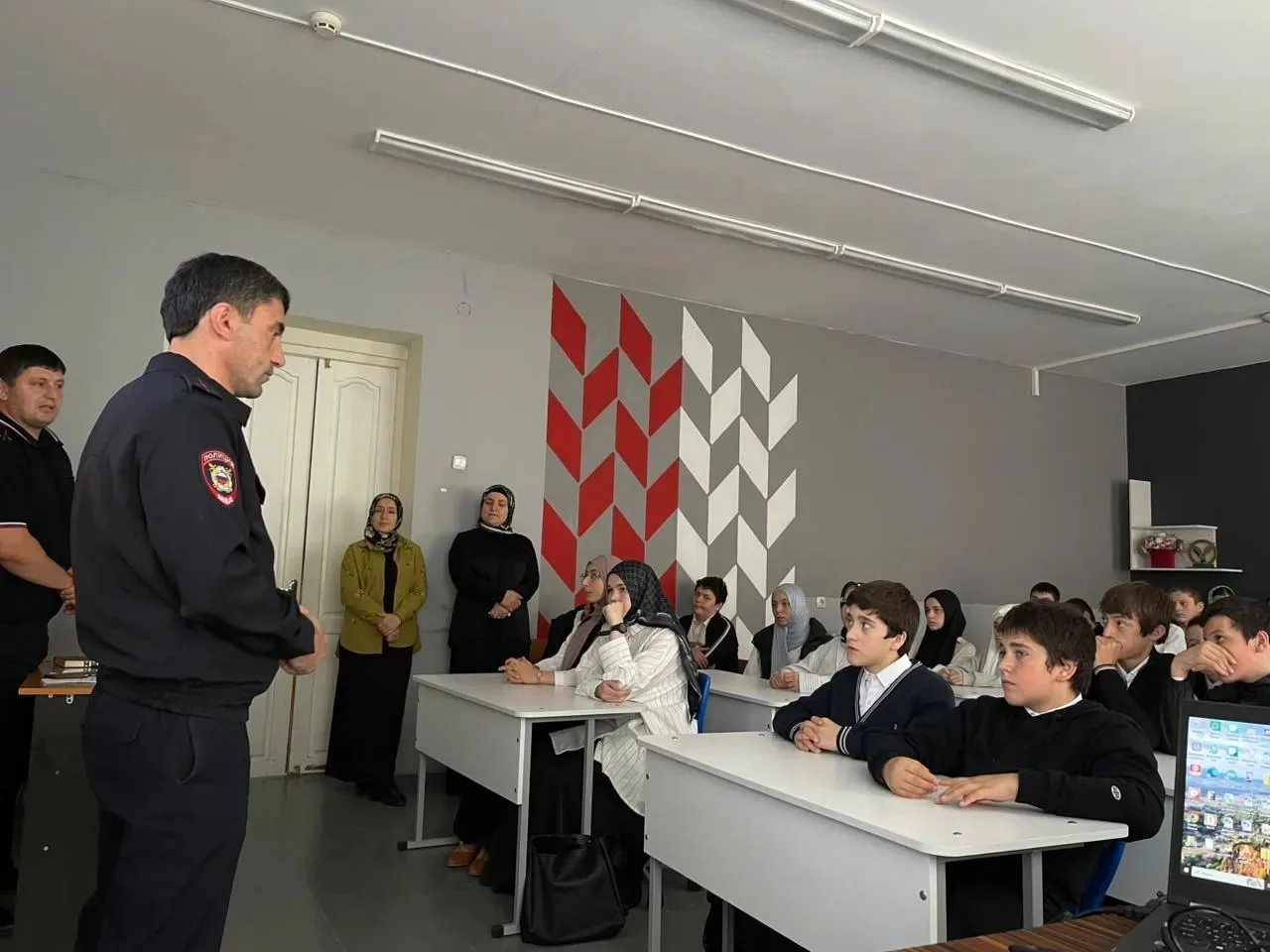 УЧЕНЫЕ ДАГЕСТАНСКОГО НАУЧНОГО ЦЕНТРА ИЗУЧИЛИ, КАК УДЕРЖАТЬ МОЛОДЕЖЬ В ЦУМАДИНСКОМ РАЙОНЕ