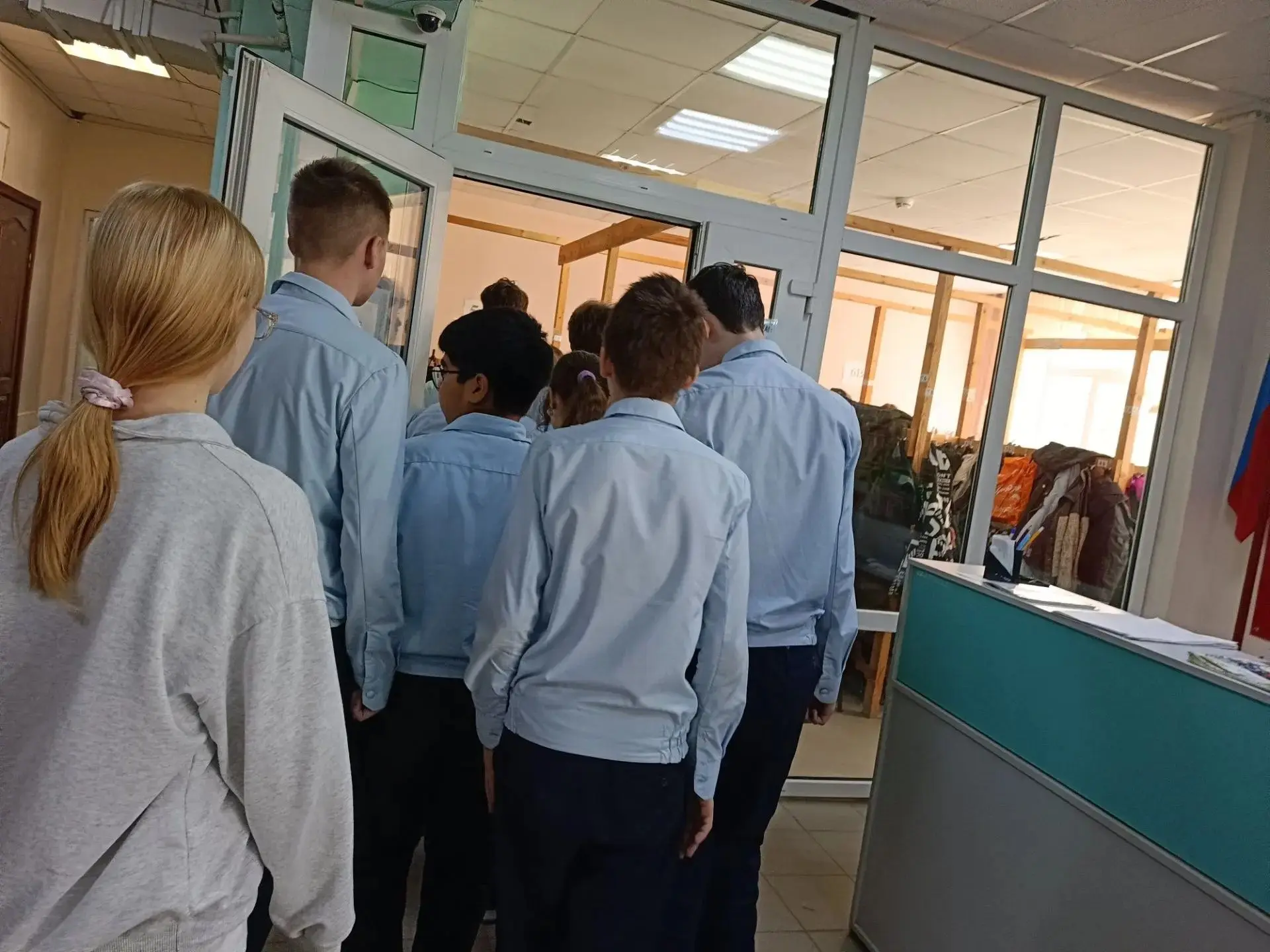 В МБОУ «СШ № 2» прошла штабная тренировка по гражданской обороне! 🎉7 октября 2026 года...