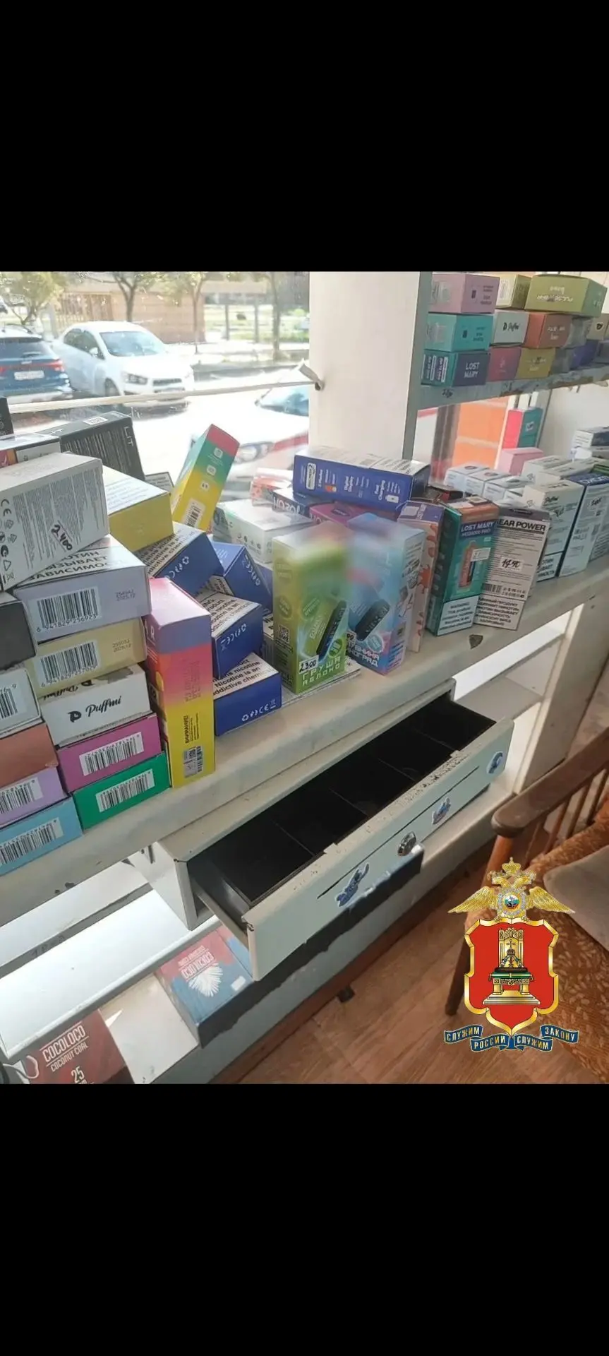 В Удомле предприниматель торговал контрафактными вейпами