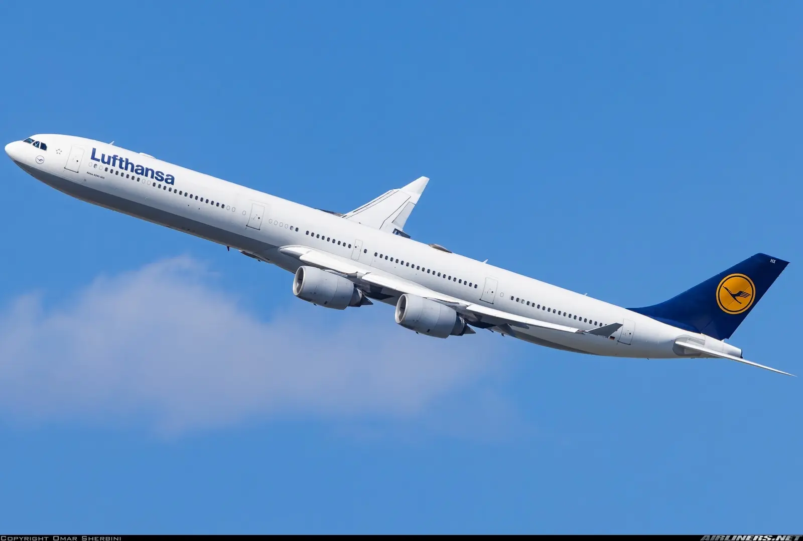 🇩🇪 Немецкая авиакомпания «Lufthansa» завершает эксплуатацию Airbus A340-600.