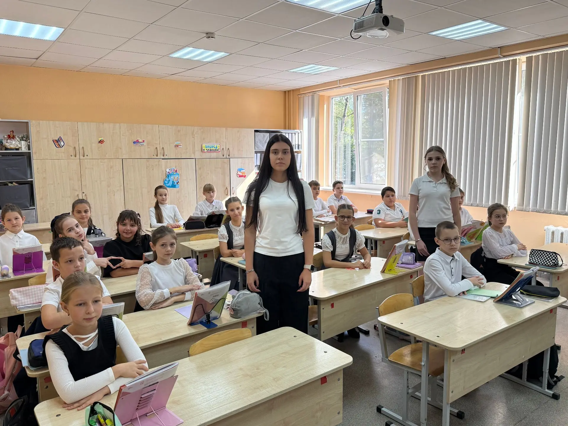 🎓 День самоуправления в школе №87: ученики на месте учителей!🎓