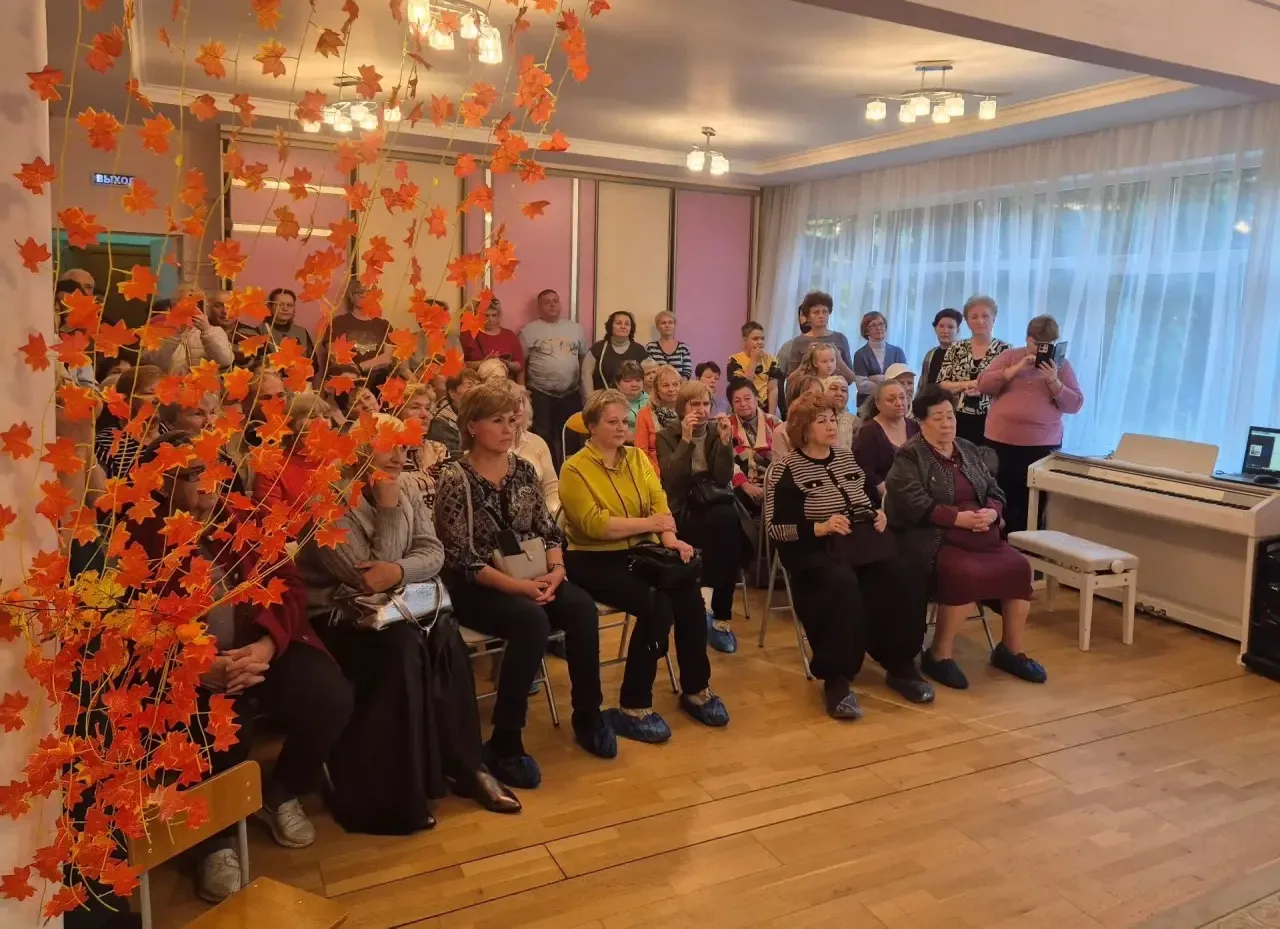 👴🏻👵🏻В дошкольном отделении «Улыбка» прошел праздничный концерт, посвященный Дню пож...