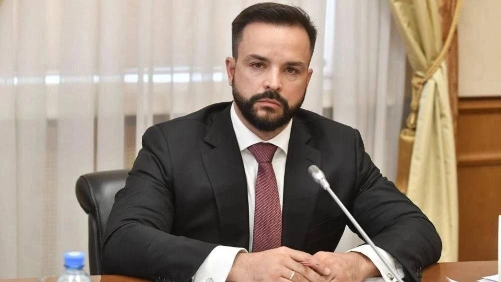 Экс-заместитель губернатора Ромахин покинул пост атамана омского казачьего общества.