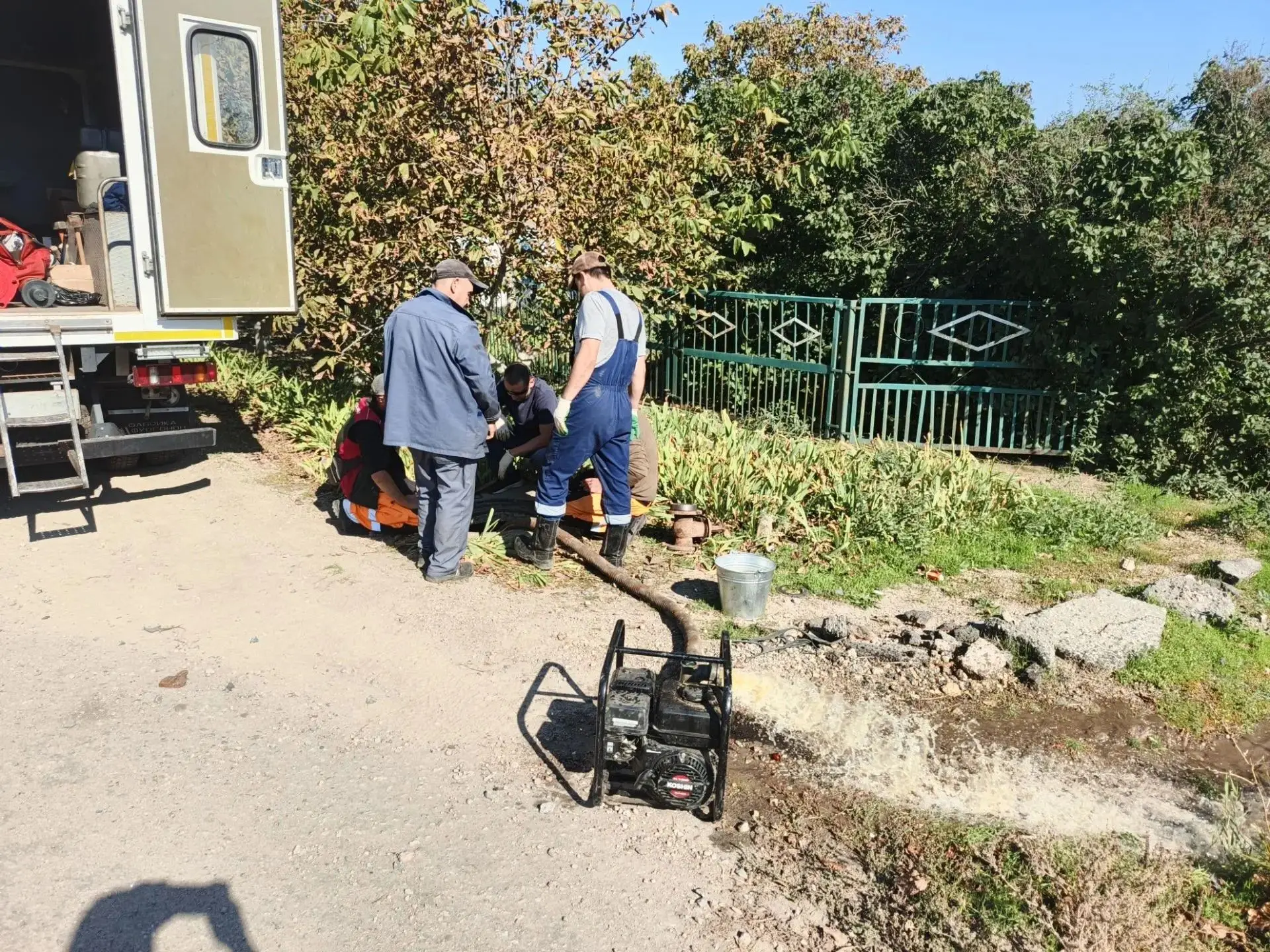 По поручению Кабинета Министров Чувашской Республики специалисты АО «Водоканал» находят...