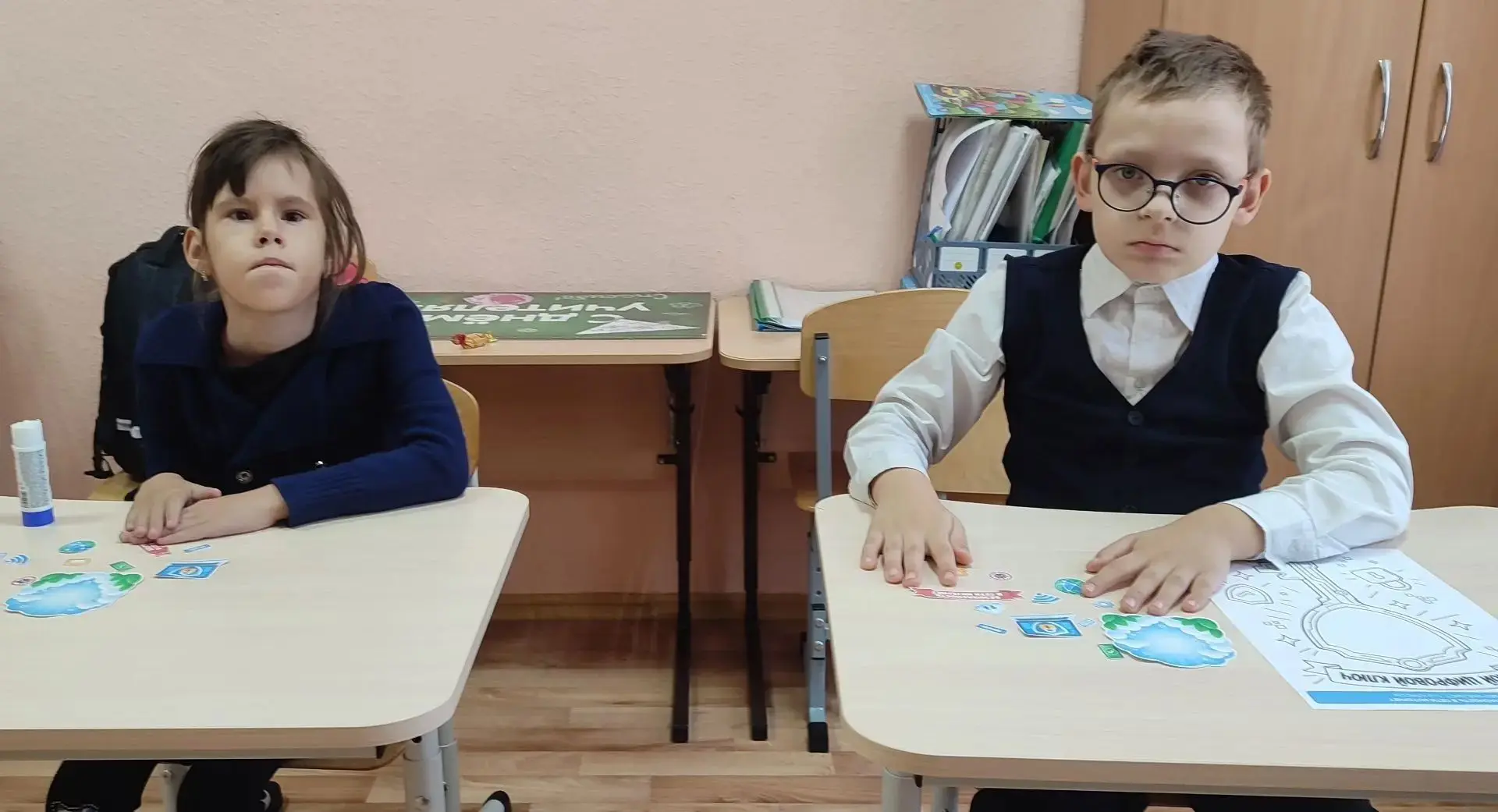 💥Утро понедельника началось в ГОУ РК "С(К)ШИ №5" г. Сосногорска с традиционной линейки...
