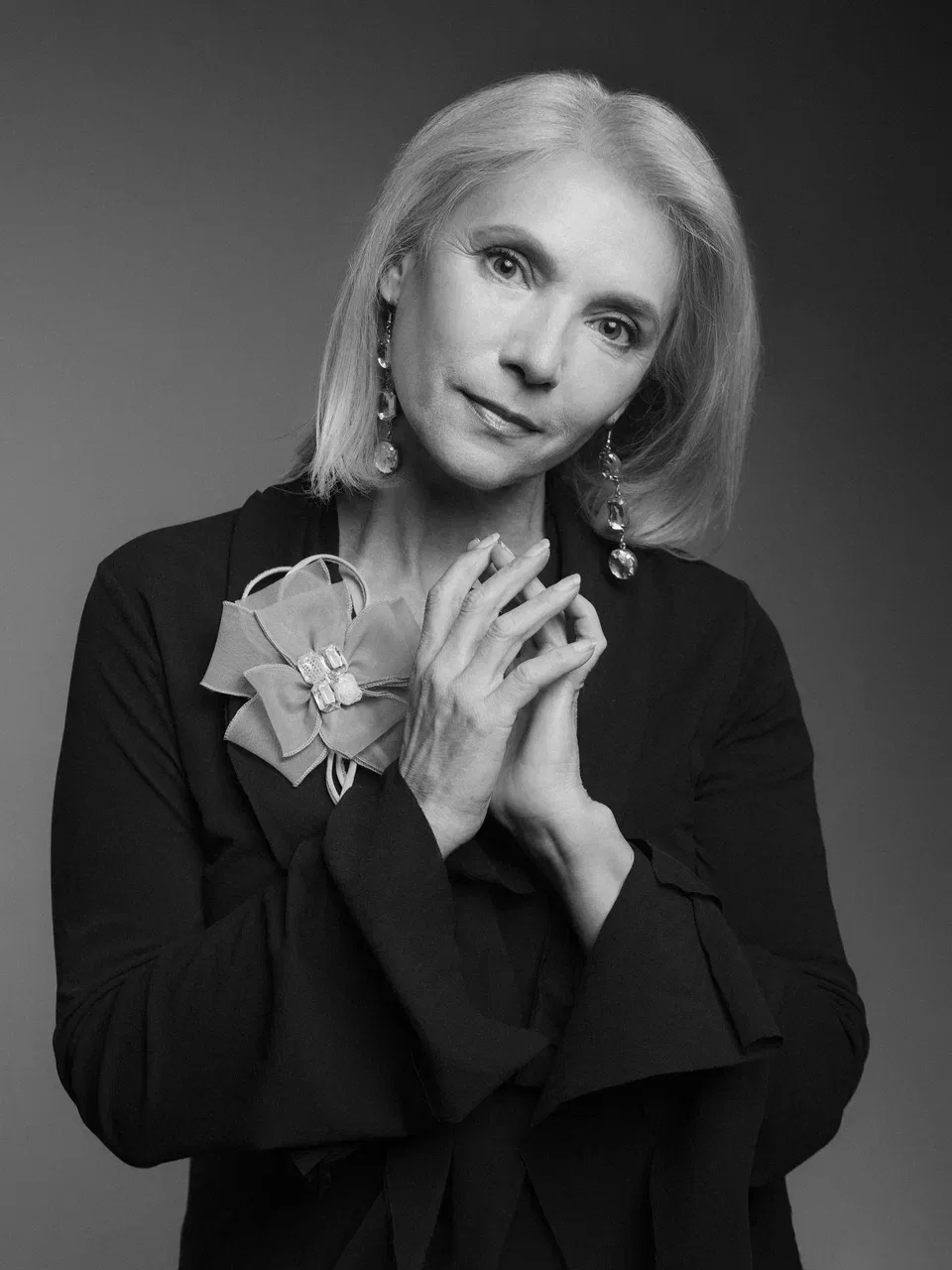 Сегодня день рождения отмечает актриса НЭТа, заслуженная артистка РФ Елена Тополага.
