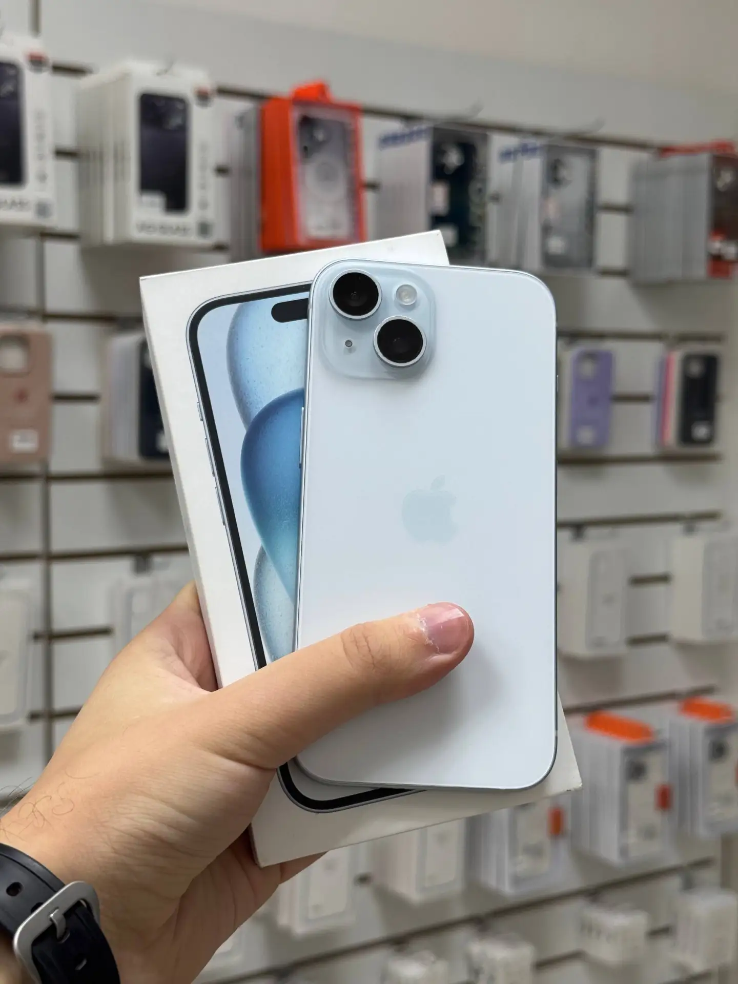 IPhone 15 128 Gb Синий, аккумулятор 88%