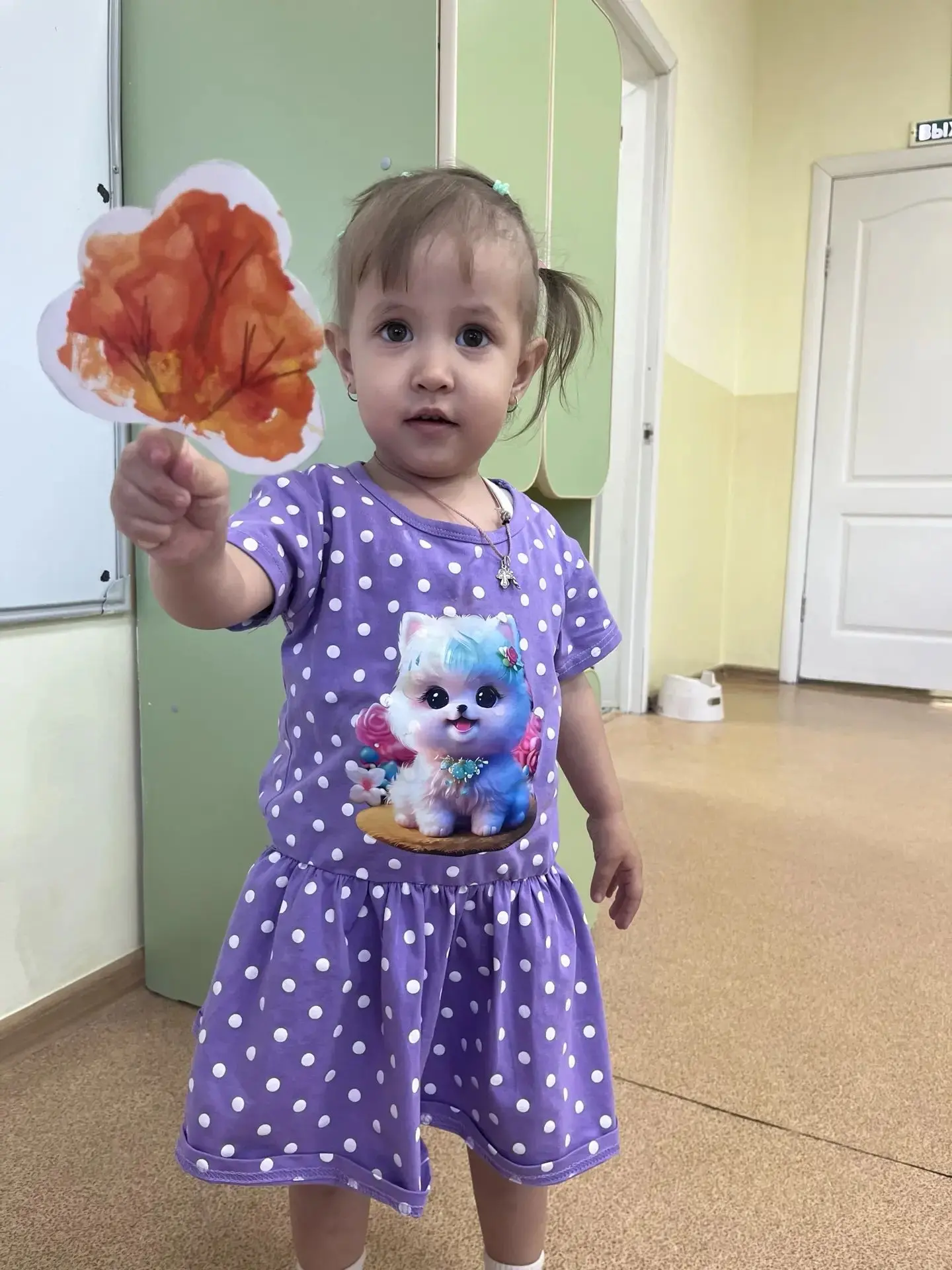 Осеннее волшебство своими руками в группе «Карапузики»! 🍁 Сначала наши малыши увлеченн...