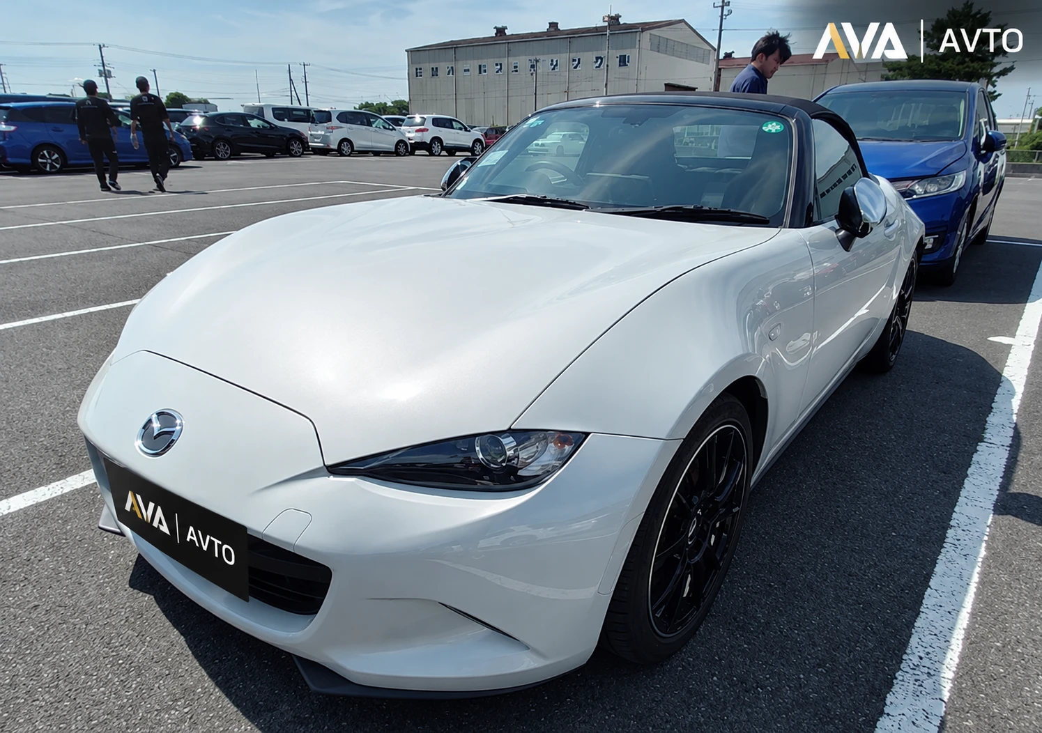 MAZDA ROADSTER - спортивно и  молодёжно!