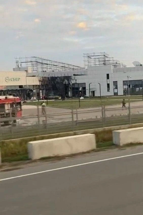 😱Дата-центр Сбербанка подвергся атаке украинских БПЛА в Саратовской области