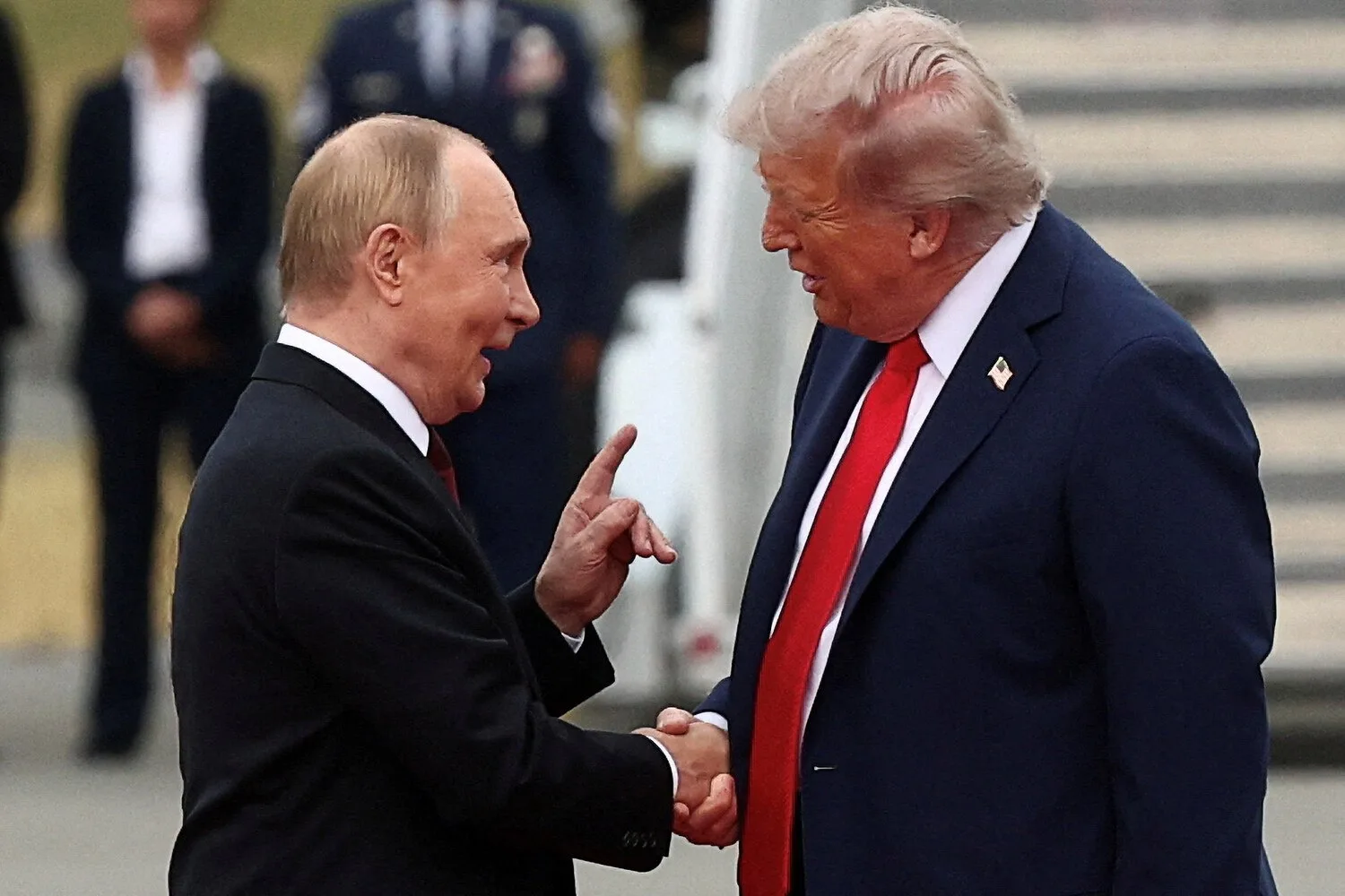 Британцы считают, что Владимир Путин влияет на Трампа сильнее, чем Трамп на Путина