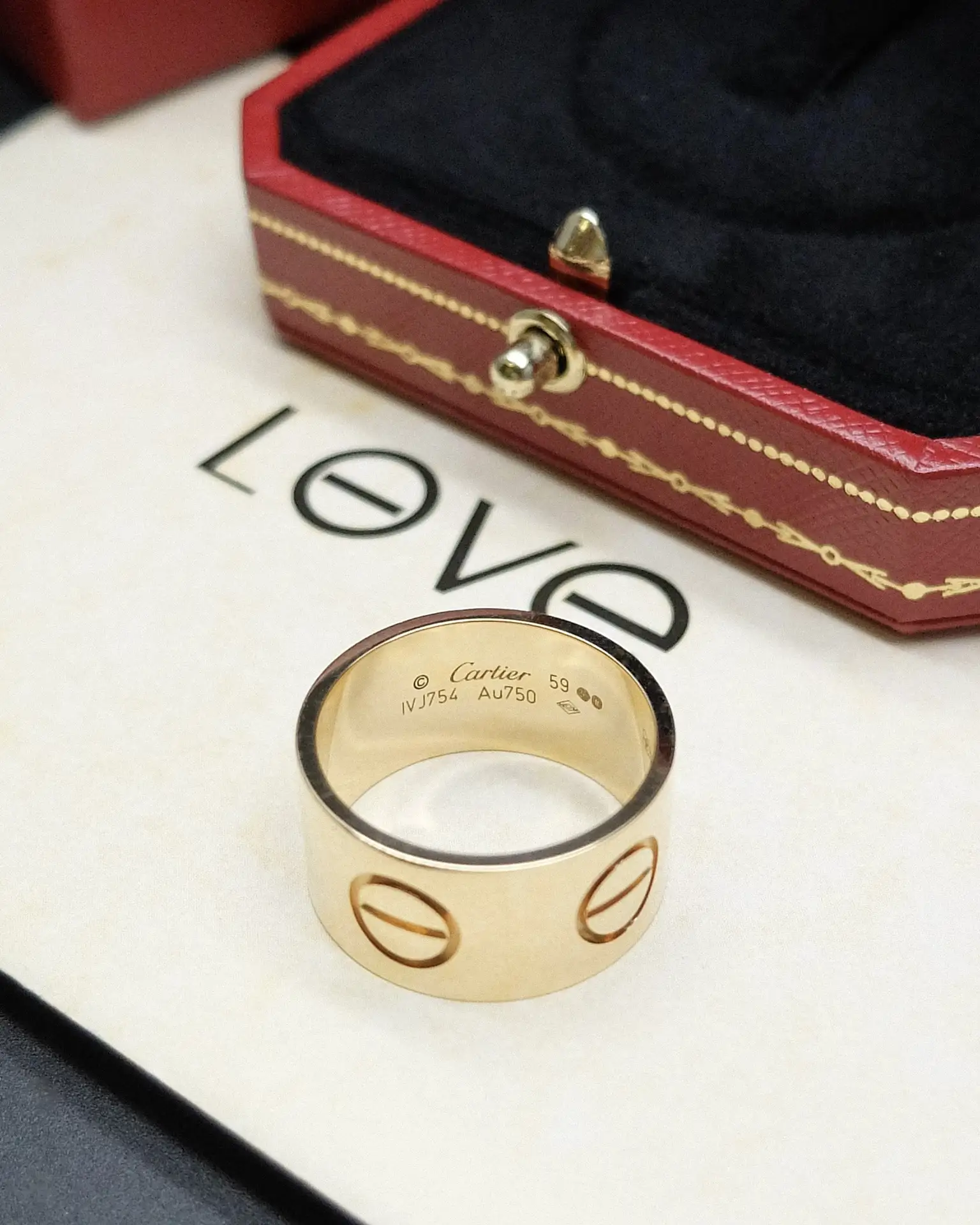 Кольцо Cartier Love 😍