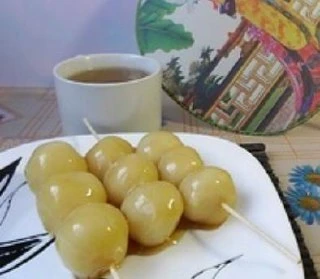 🍡 Сладость из риса по мотивам митараши-данго