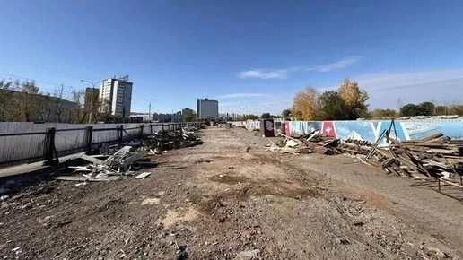 На Предмостной площади в Красноярске снесли все торговые павильоны