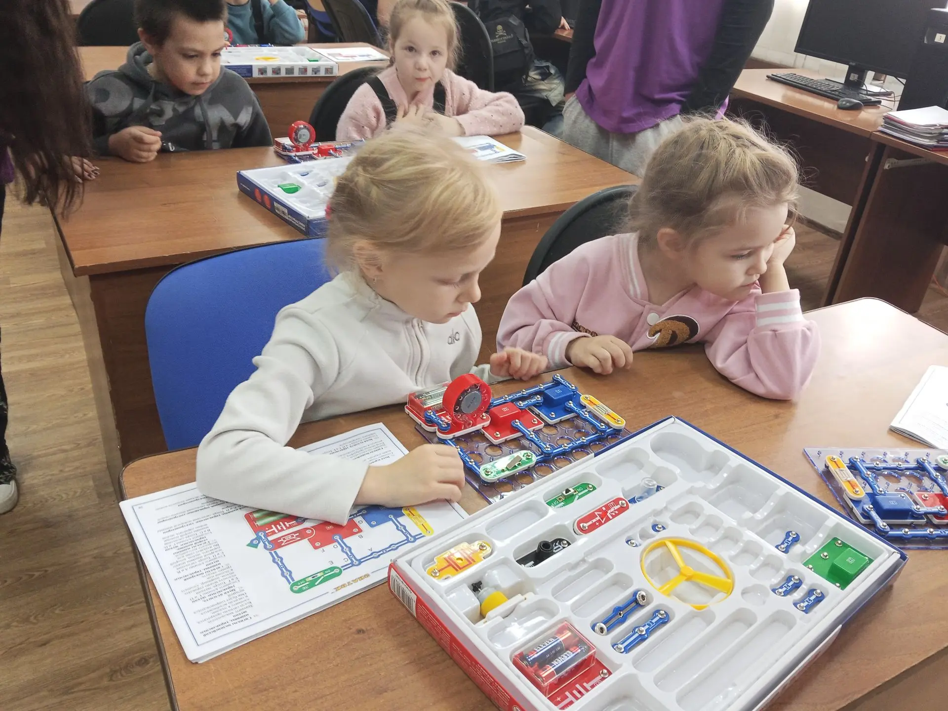 ⚡ Наука — это весело! Юные «физики» из группы «Радуга» снова в деле! 🔬🧪Наши любознате...