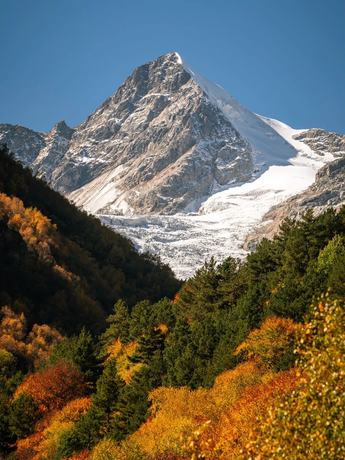 Осень в Дигорском ущелье.