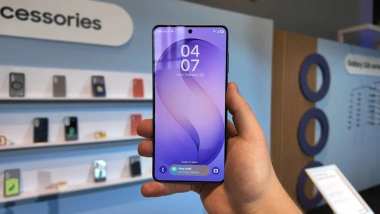📱 Galaxy S27 и S27+ могут сохранить почти прежний набор камер