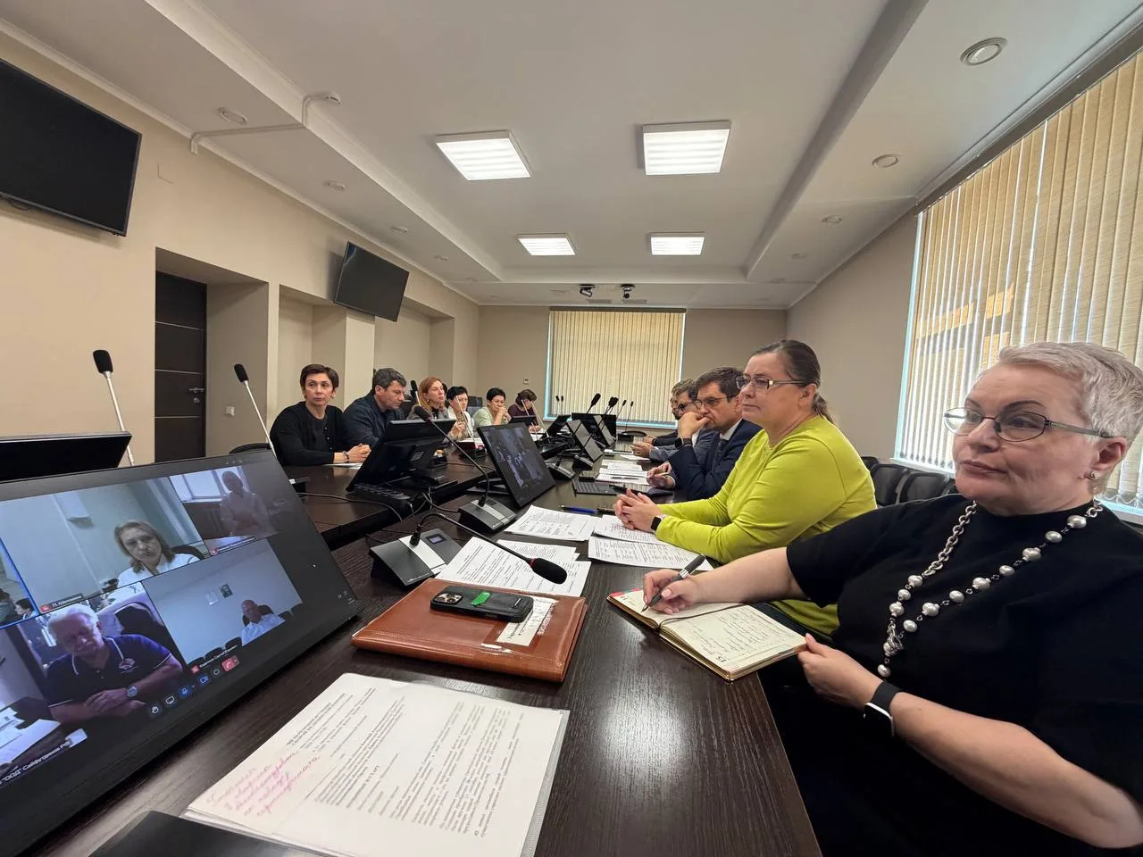Сегодня под председательством вице-губернатора Ларисы Александровны Боярской прошло сов...