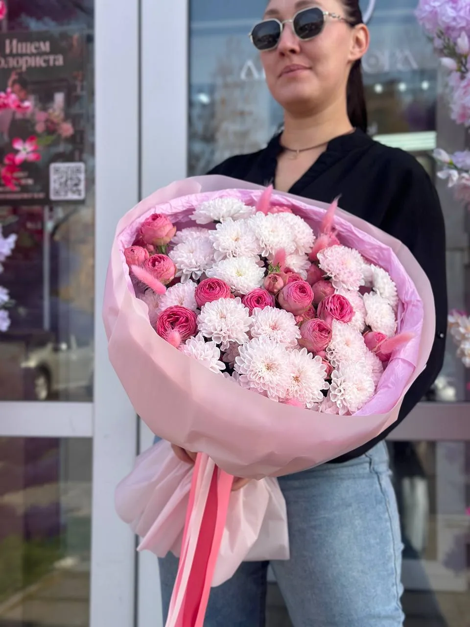 Облако из пионовидной розы и хризантемы  4️⃣2️⃣9️⃣0️⃣ 🌸