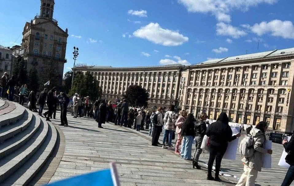 По планам 17 октября 2026 года в Киеве пройдут два митинга — традиционная антивоенная а...