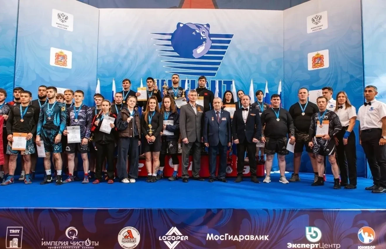 🥋 Саратовские борцы завоевали медали на двух турнирах