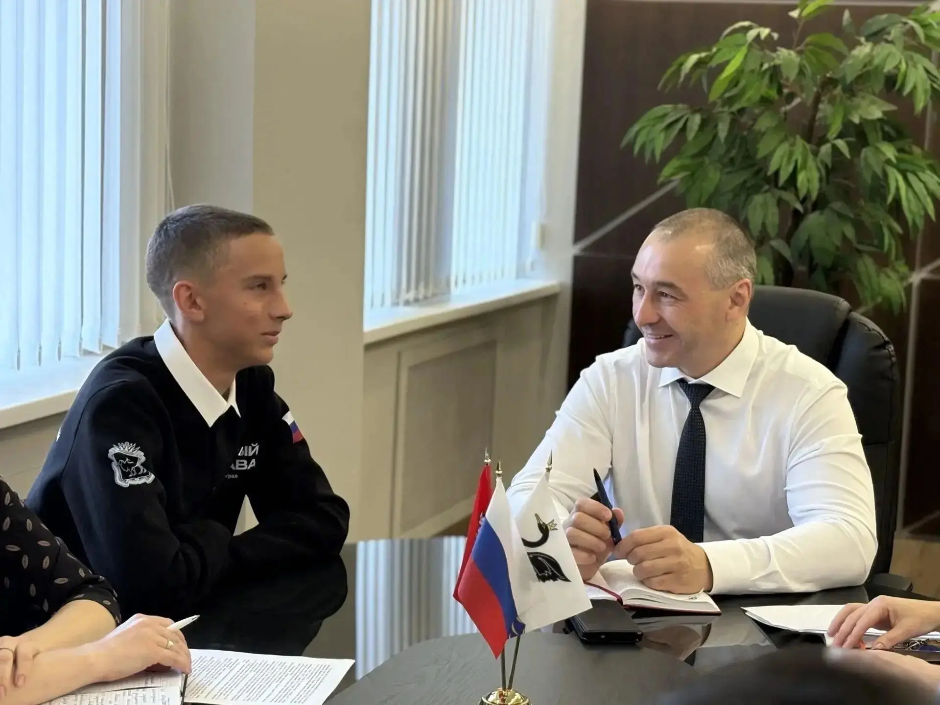 Глава Еманжелинского округа провёл рабочий день с юным главой