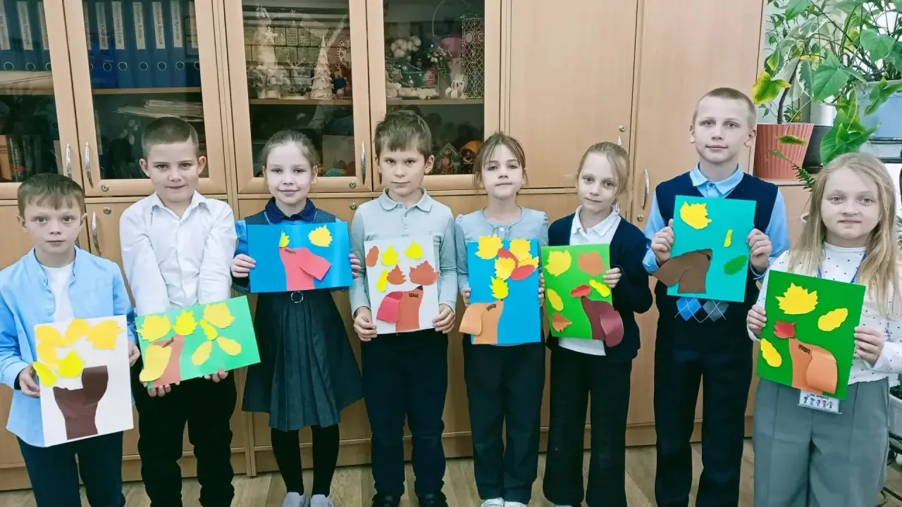 🍂 «Осень на носу»: тёплая композиция от 2А класса!