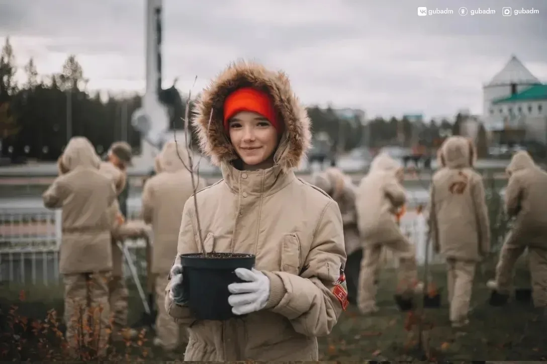 🌳 В Губкинском запланирована посадка примерно тысячи деревьев и кустарников
