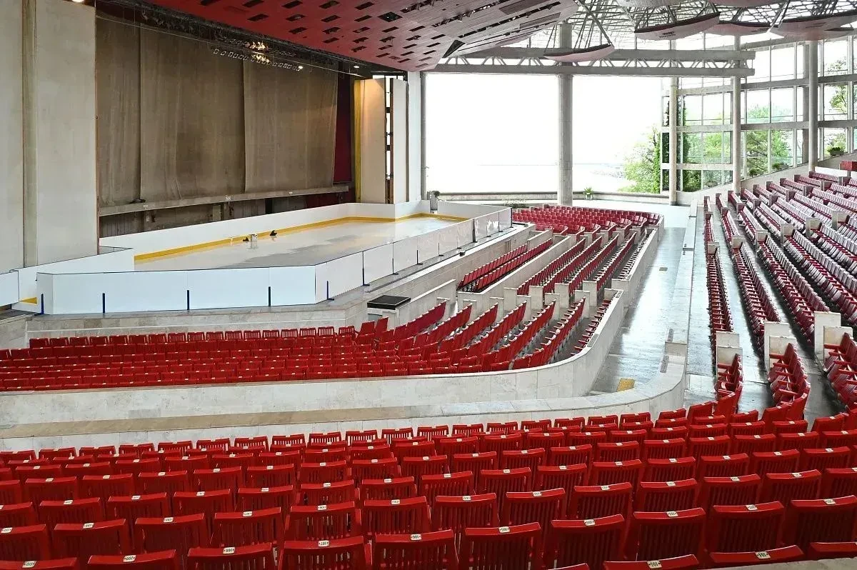 ⛸️ В концертном зале «Фестивальный» в Сочи откроют каток