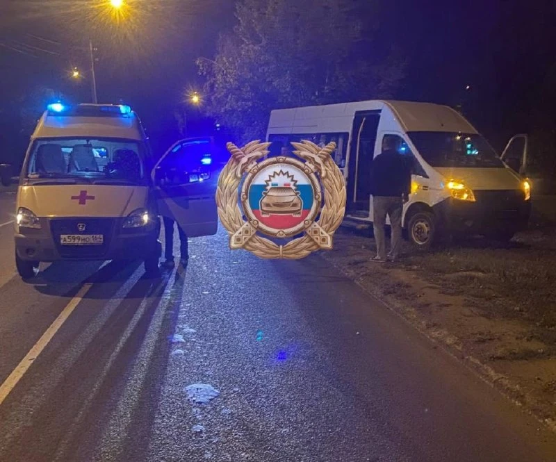 В Балакове Саратовской области под колеса Газели попал велосипедист. По данным регионал...