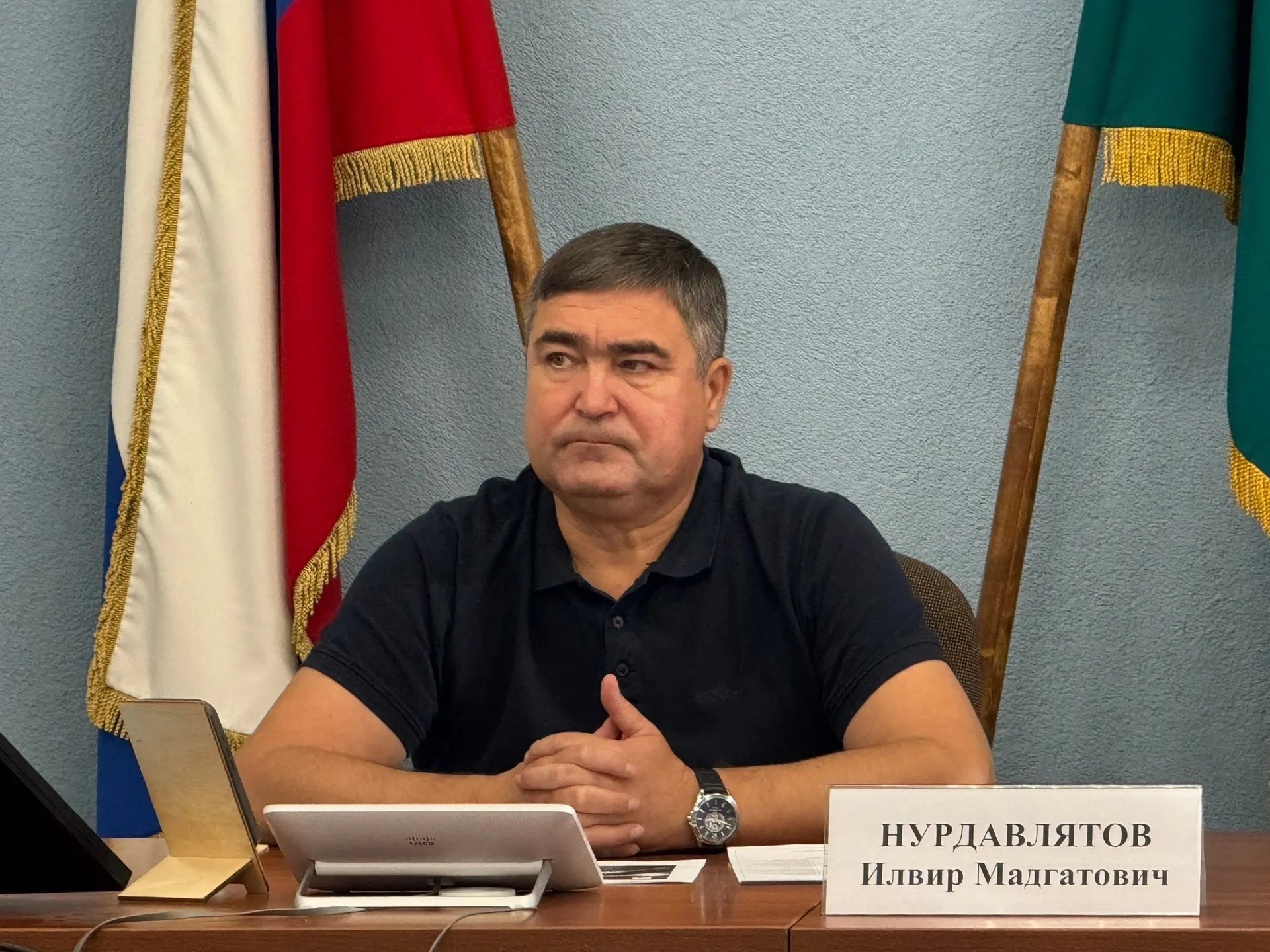 Сегодня в Администрации Кировского района провел совещание с коллегами по наказам жител...