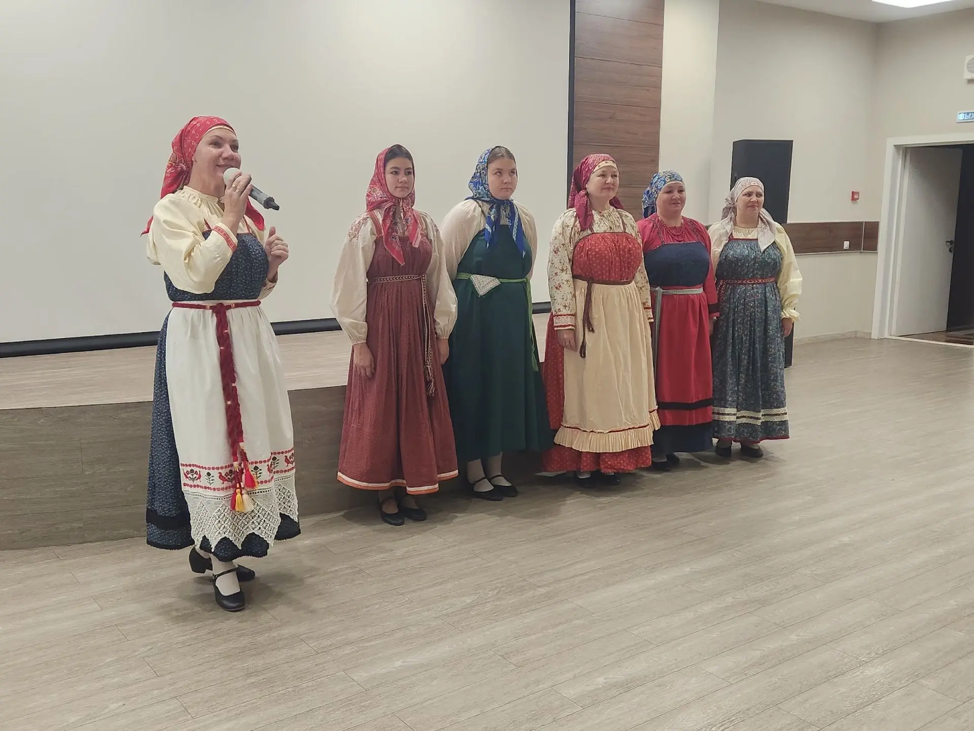 🎶 Дни русской культуры: вечёрка и дворянское чаепитие