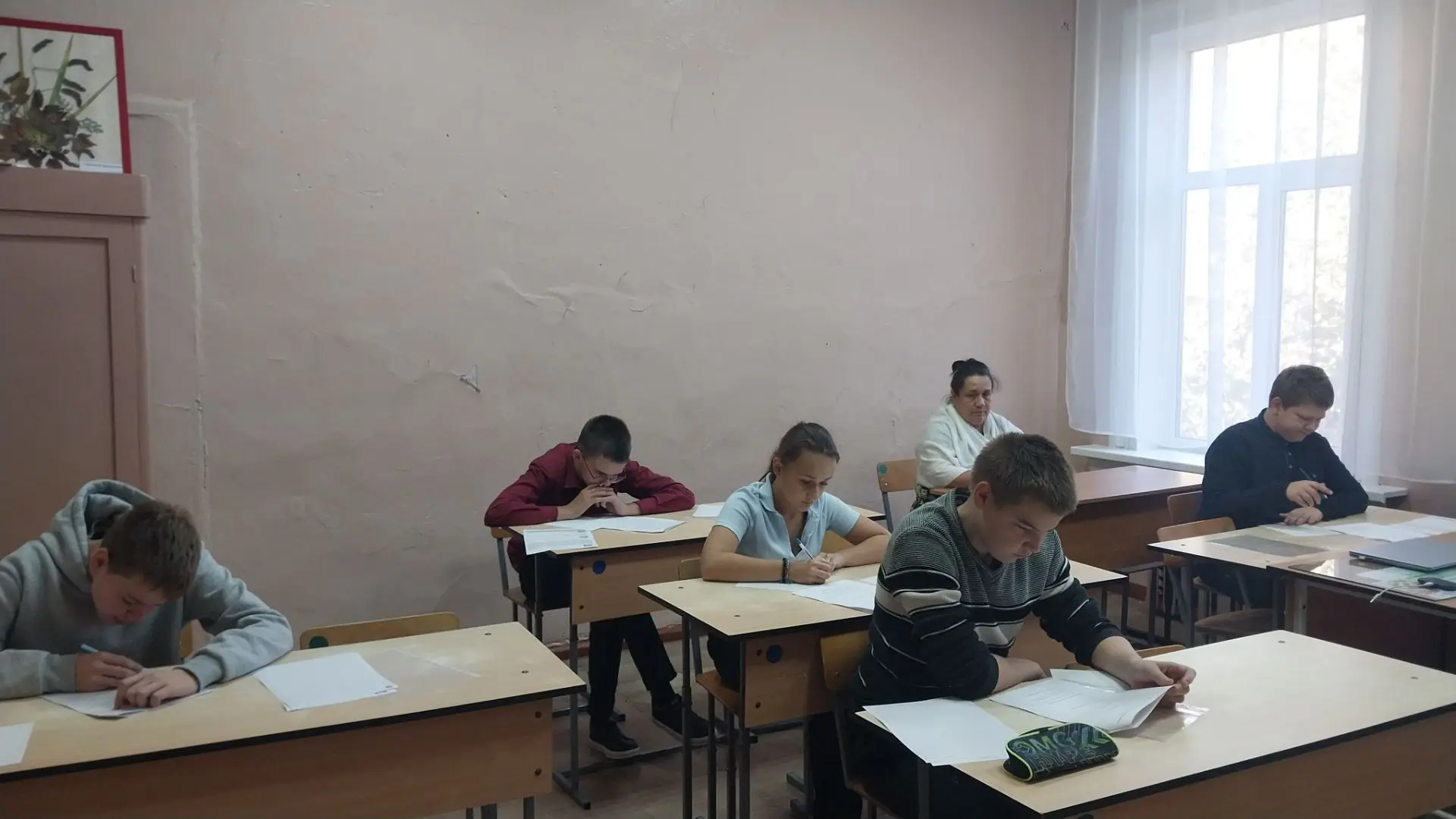 9 октября в МОУ СОШ с. Старая Потловка прошёл школьный этап Всероссийской олимпиады шко...