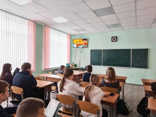15 октября в школе прошло отраслевое профориентационное занятие в рамках курса внеурочн...