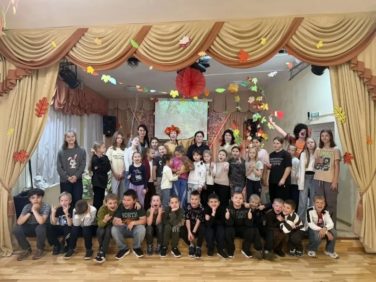 ✨ Осенний финал: «Листопадные приключения» в «Орлёнке»! ✨