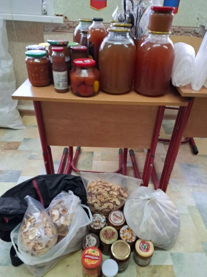 📦 СУПРУГИ  КРАСИНСКИЕ СНОВА С ПОЛНЫМИ СУМКАМИ ГОСТИНЦЕВ!