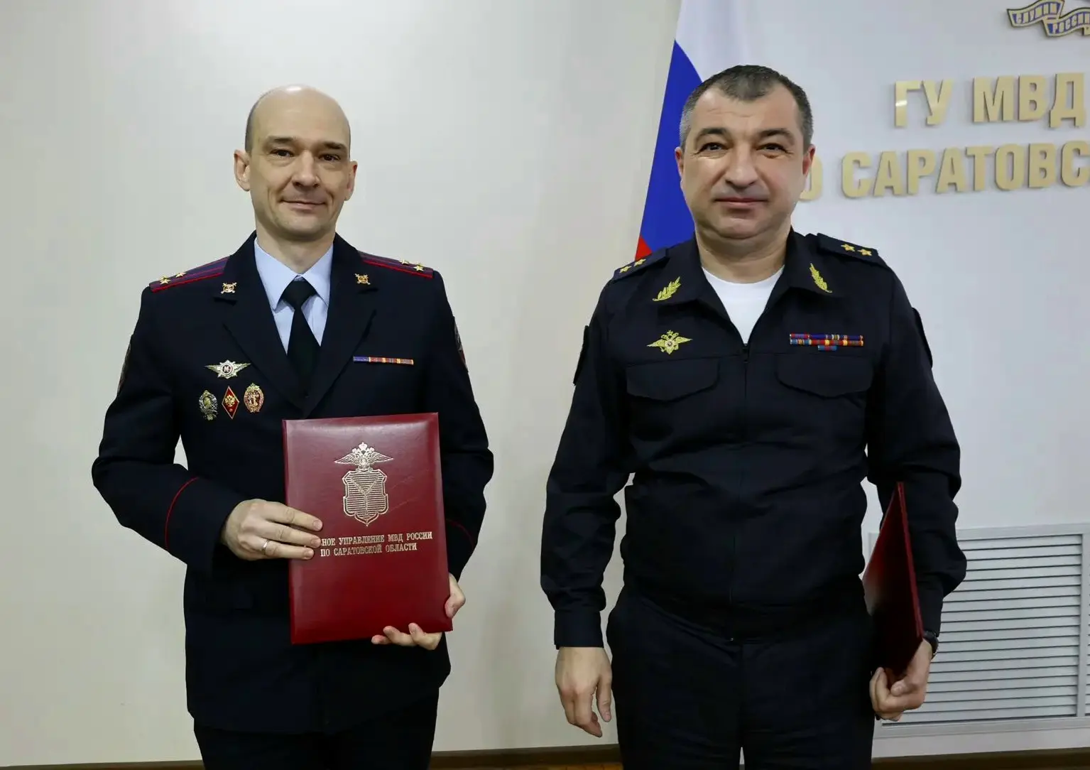 👏🏻В ГУ МВД России по Саратовской области поздравили сотрудников кадровой и медицинско...