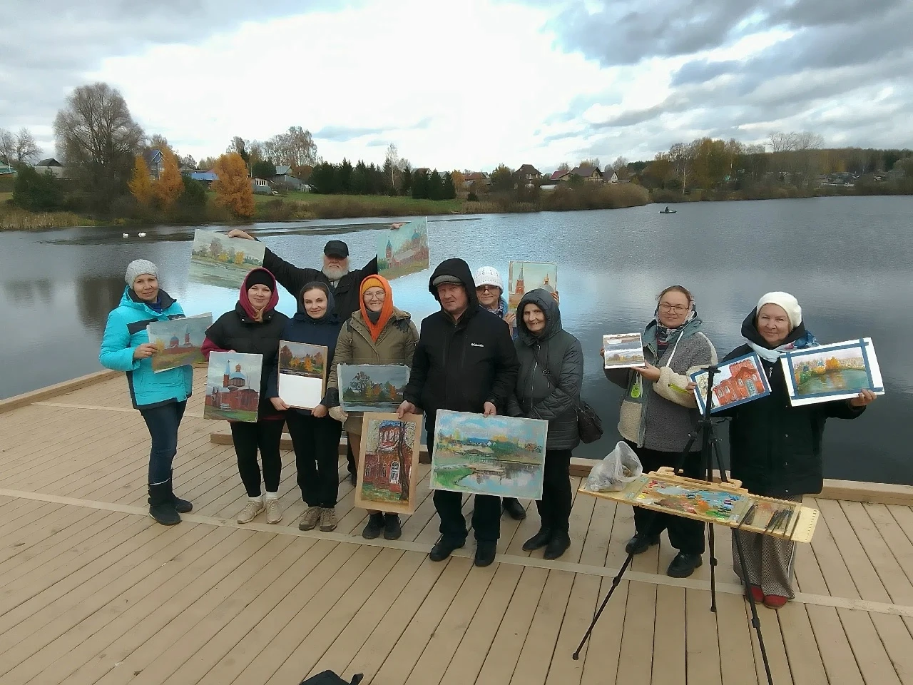 🎨 Воткинские художники провели пленэр в селе Июльское