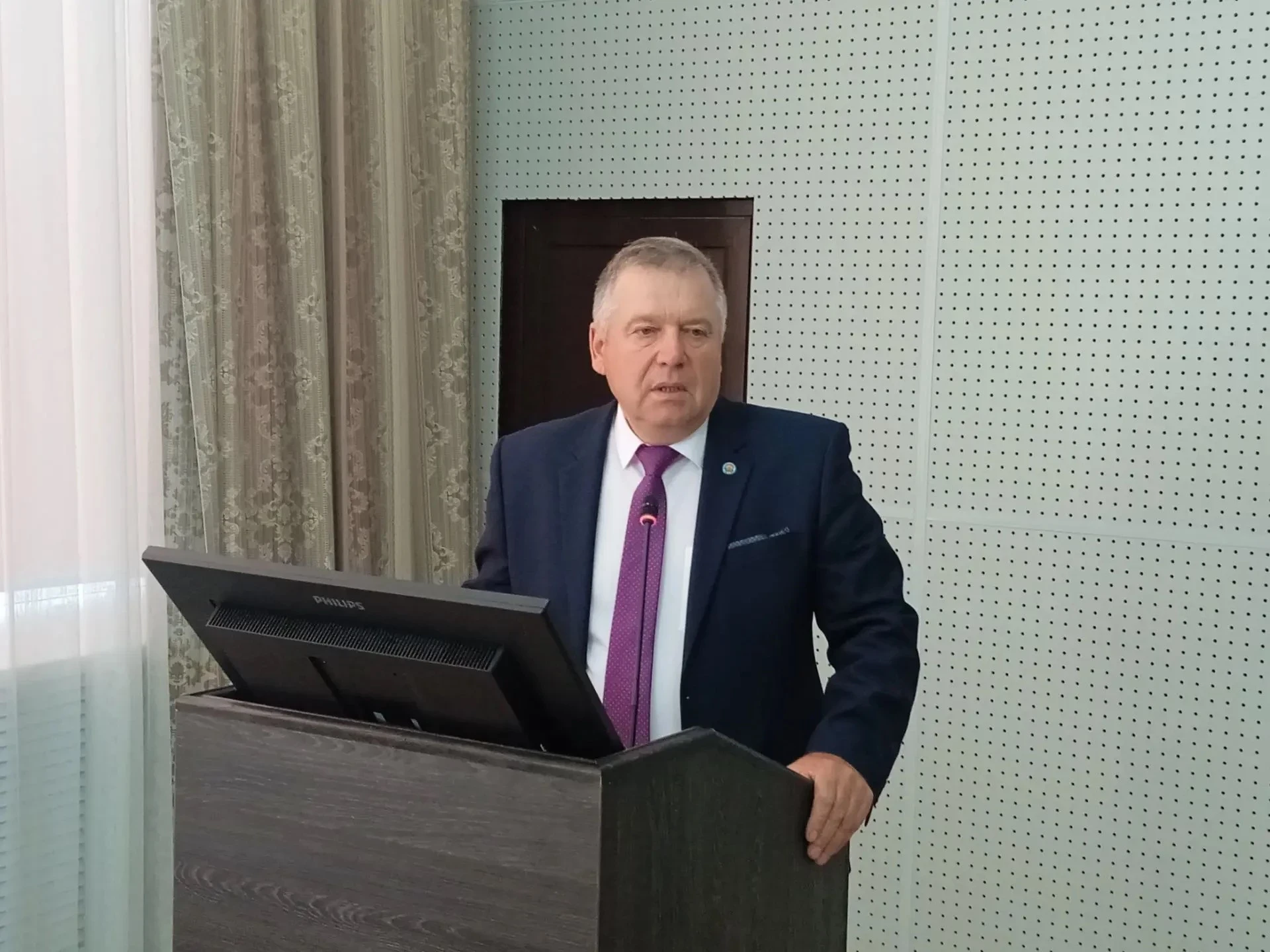 🗳️ Анатолий Кателкин возглавил Каменский муниципальный район