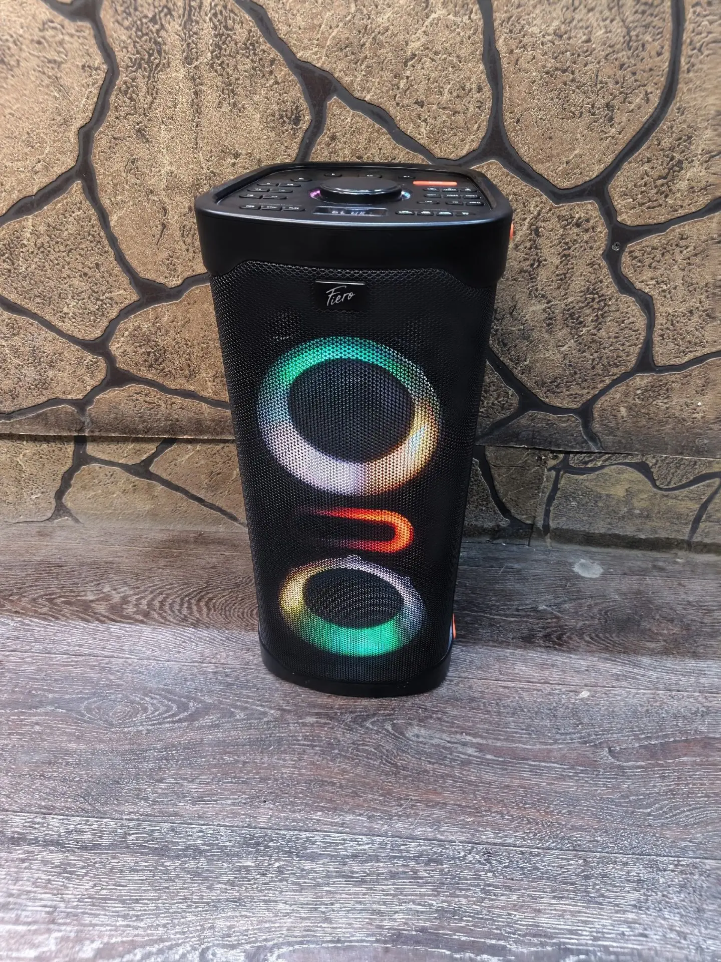 Колонкa fiero fr 950