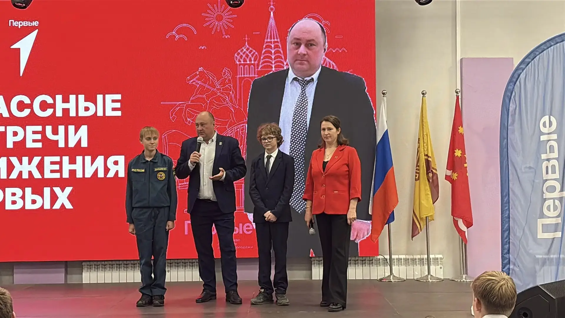 💯💯💯 Я и папа, и директор, и общественник и народный избранник: как в Шумерлинском ок...
