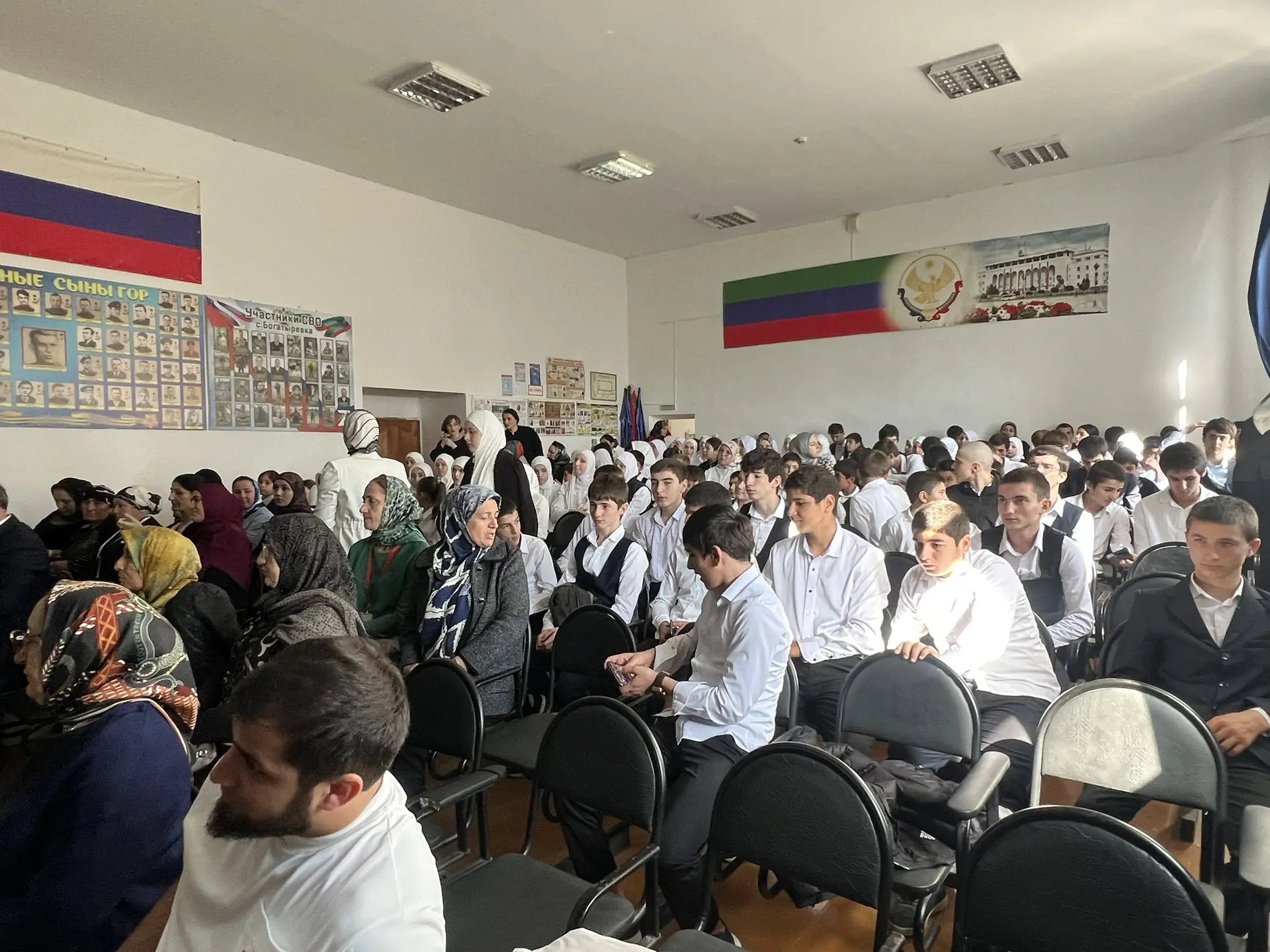 Сегодня, 12 октября, в филиале Центра традиционной культуры народов России с. Богатырев...