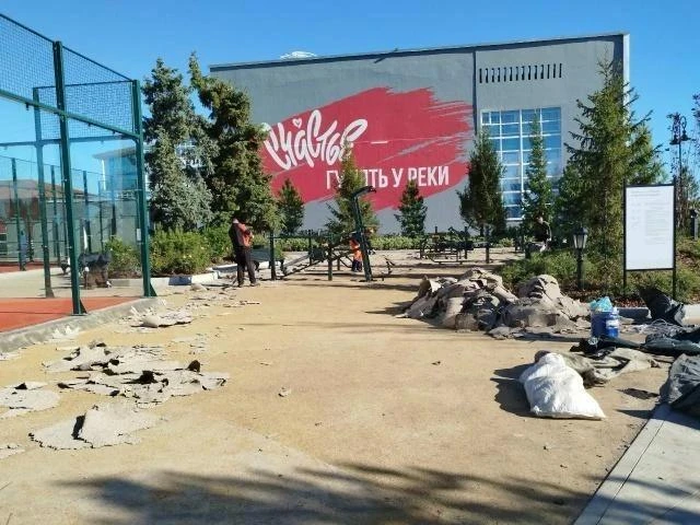 У Омской крепости спустя полтора месяца после открытия потребовался срочный ремонт