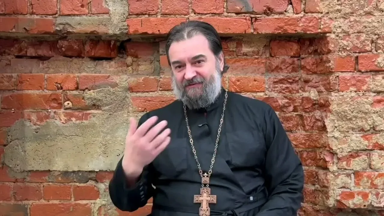 «Живи вот так — и будешь в тренде», — говорит реклама. Купи вот это, пойди сюда, оденьс...