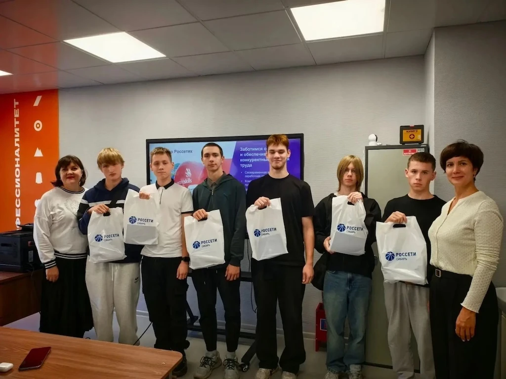 ℹ️ БУДУЩИЕ ЭНЕРГЕТИКИ ПРИСТУПИЛИ К ОБУЧЕНИЮ ПО ЦЕЛЕВОМУ НАПРАВЛЕНИЮ «РОССЕТИ СИБИРЬ» В ...