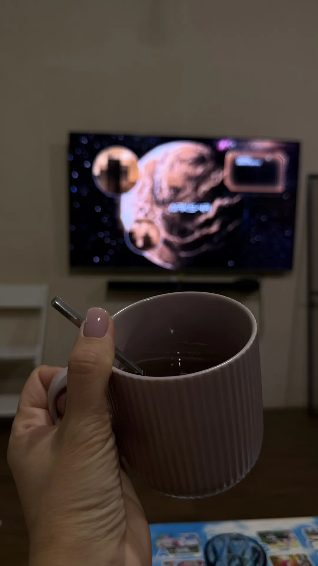 У меня Антистресс и сериал 😍