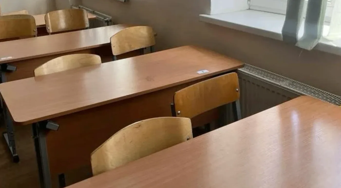 Учеников мосальской школы, которая пострадала от БПЛА, перевели на дистант