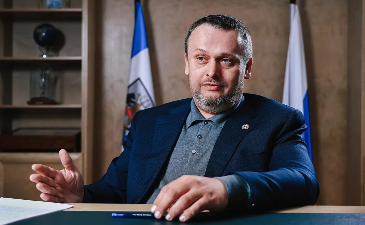 ⚡️Свыше 50% россиян оценивают состояние дорог в стране как хорошее, — министр транспорт...